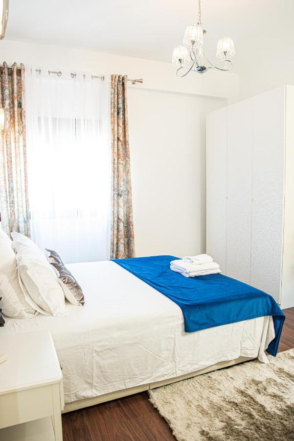 Laura Apartment Puerto Valencia Luaran gambar