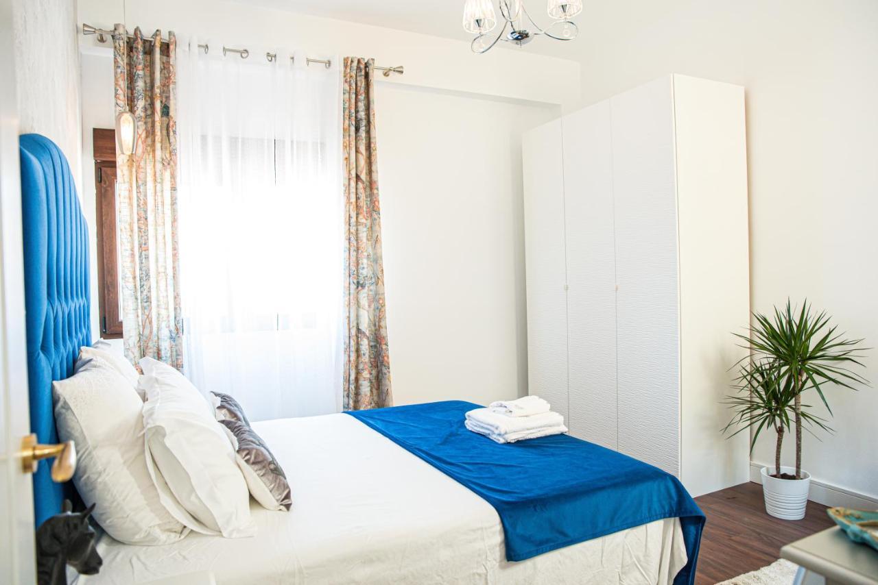 Laura Apartment Puerto Valencia Luaran gambar